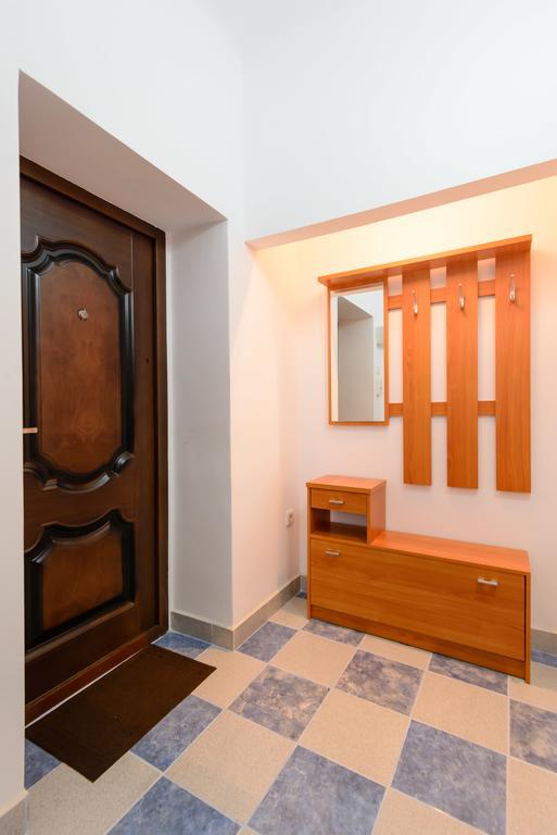 7 Vise Studio Apartment Galati Exterior photo